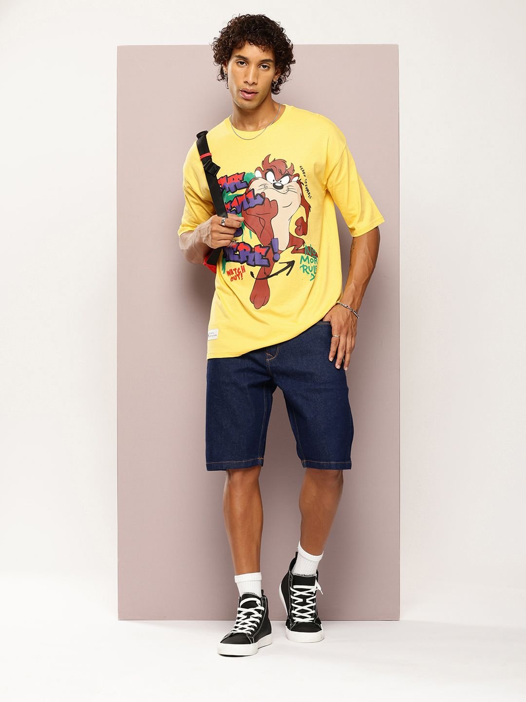 Kook N Keech Men Looney Tunes Printed Drop-Shoulder Sleeves Oversized Pure Cotton T-shirt - Image 5