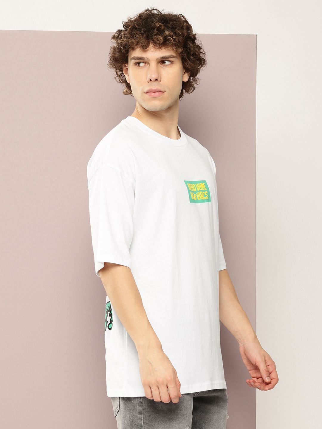 Kook N Keech Looney Tunes Men Bugs Bunny Printed Pure Cotton Drop-Shoulder Sleeves T-shirt - Image 6